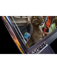 zoom sur la backglass du Flipper Jurassic Park Edition Limitée 30th Anniversary